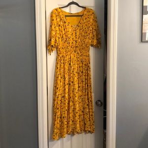 Beautiful spring midi dress.